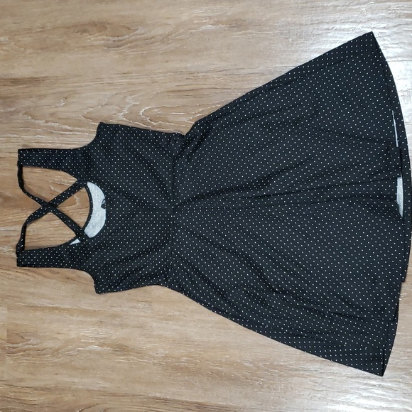 (S) H&M Polka Dot Fit & Flare Mini Dress Dance Party Casual Outdoor Date Night - Picture 8 of 8